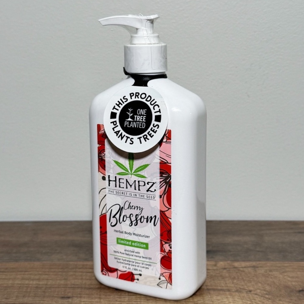 Hempz Cherry Blossom Herbal Body Moisturizer